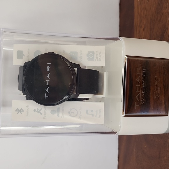 Tahari Other - Tahari Dark Gray Smartwatch - Universal Compatibility